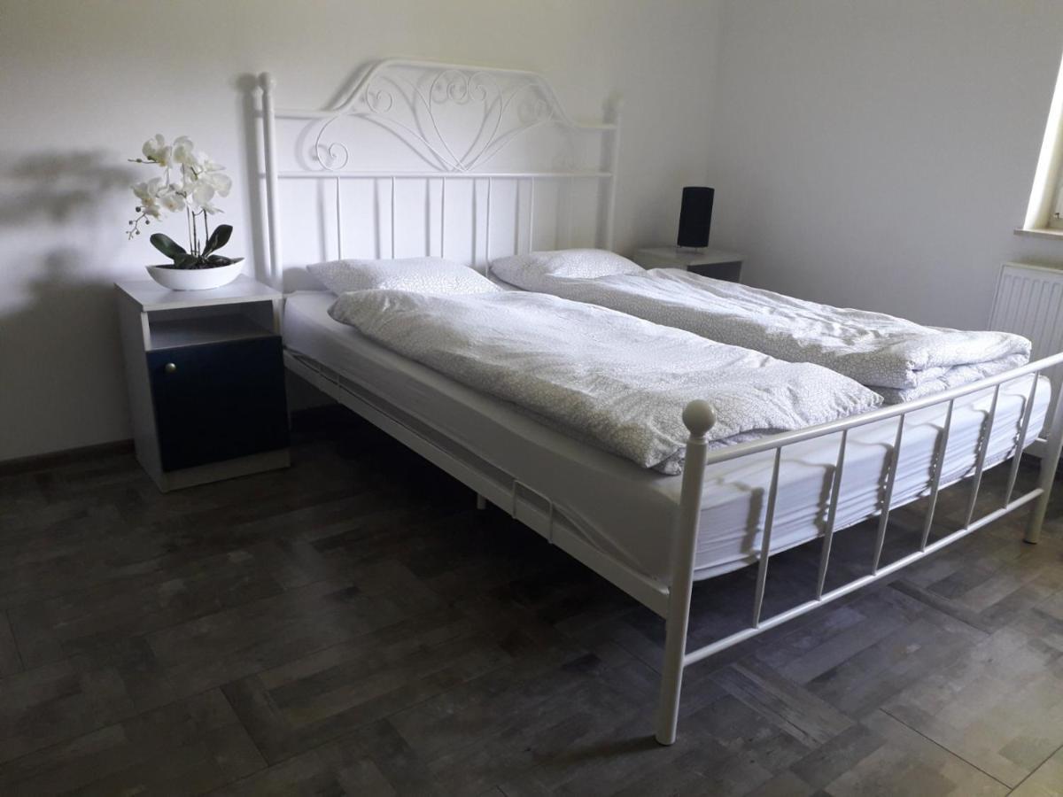 Pokoje U Nadii Apartment Karwienskie Bloto Drugie Екстериор снимка